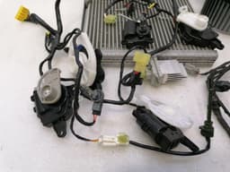 TESLA TESLA MODEL S 75 HEATER BLOWER 1097814-00-A RIGHT HAND DRIVE RHD — thumbnail 2