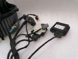 TESLA TESLA MODEL S 75 HEATER BLOWER 1097814-00-A RIGHT HAND DRIVE RHD — thumbnail 5