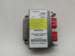 TESLA TESLA MODEL S 75 Safety Module ECU 1031643-00-B Airsteuergerät SRS — thumbnail 4