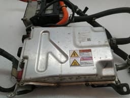 TESLA TESLA MODEL S 75 ELECTRONIC MODULE 1038901-00-H BATTERY HEATER 1028665-00-E — thumbnail 2