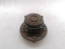 TESLA Tesla Model S 75 Right Front Hub 1027170-00-B Wheel Bearing Housing Front Right — thumbnail 3