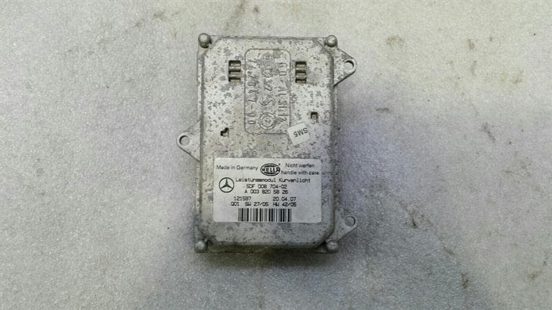 Mercedes R Class W251 Adaptive Light ECU A0038205826 Cornering Light Ballast