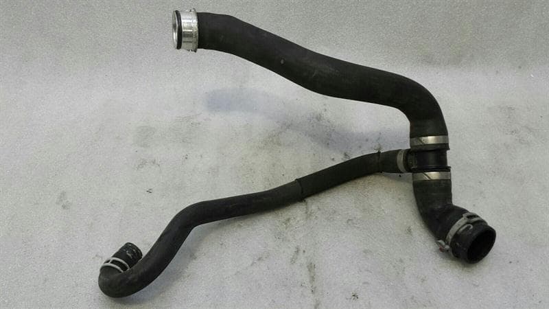 MERCEDES-BENZ Mercedes R Class W251 Cooling Pipe A2515000075 Coolant Hose Hose M272