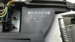 MERCEDES-BENZ Mercedes W251 FRH door handle carrier A2517602034 door handle holder front keyless GO — thumbnail 3