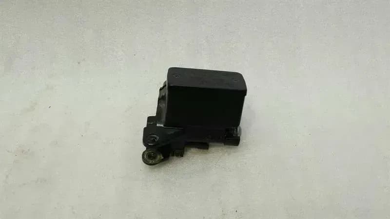 BMW BMW C600 SPORT Right Brake Master Cylinder 7725222 Master Cylinder Right
