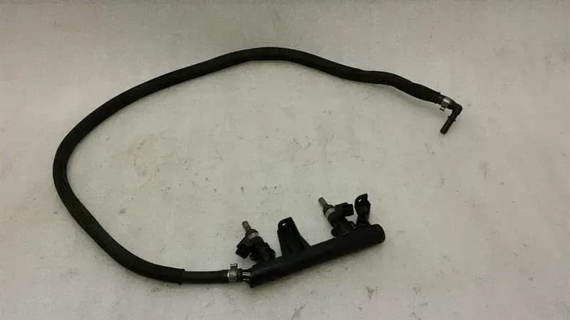 BMW BMW C600 SPORT Fuel Rail 7725329 injection strip pipe distributor injection nozzle