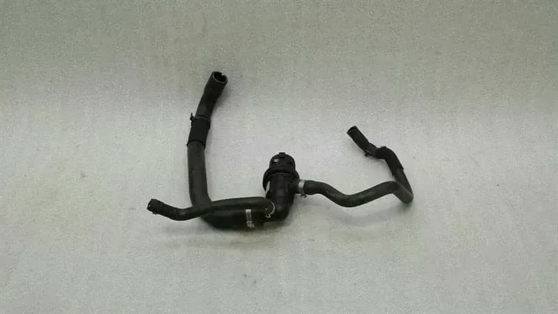 BMW BMW R1200GS ADVENTURE THERMOSTAT HOUSING 8520226 THERMOSTAT HOUSING