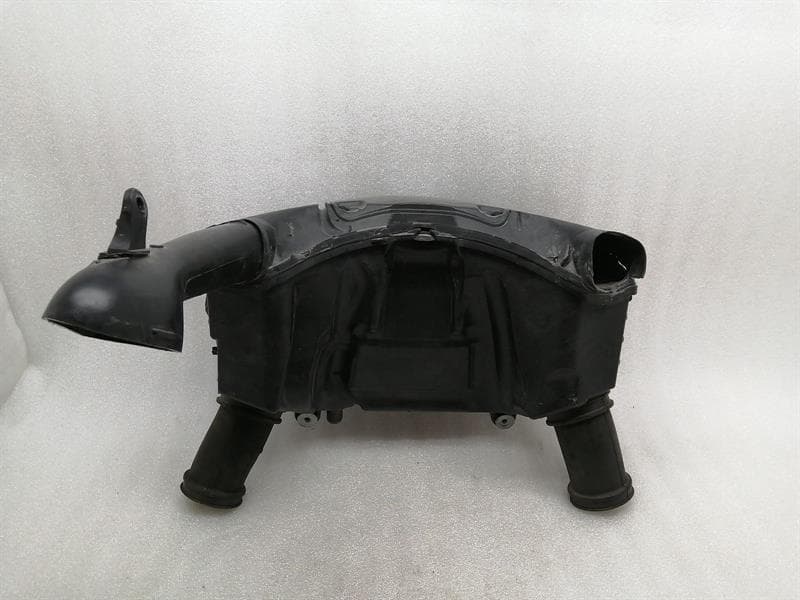 BMW BMW R1250RT K52 Air Filter Box 13718567190 Air Filter Box