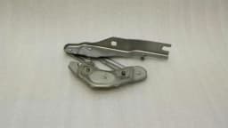AUDI Audi A1 8X Bonnet Hinge LHS 8X0823301A Hood Hinge Left — thumbnail 4