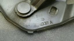 AUDI Audi A1 8X Bonnet Hinge LHS 8X0823301A Hood Hinge Left — thumbnail 6