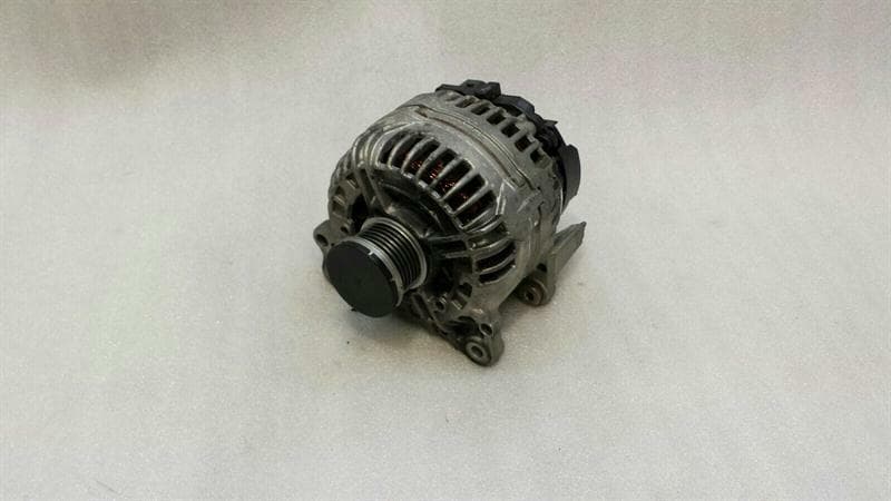AUDI Audi A1 8X Alternator 03C903023S Alternator 1.4 TSI