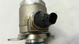 AUDI Audi A1 8X Fuel Pump Mechanical 03C127026P Fuel Pump 1.4 TFSI — thumbnail 4
