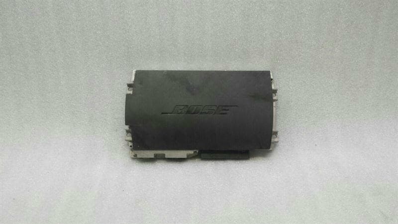 AUDI Audi A1 8X Amplifier 8X0035223B Amplifier BOSE