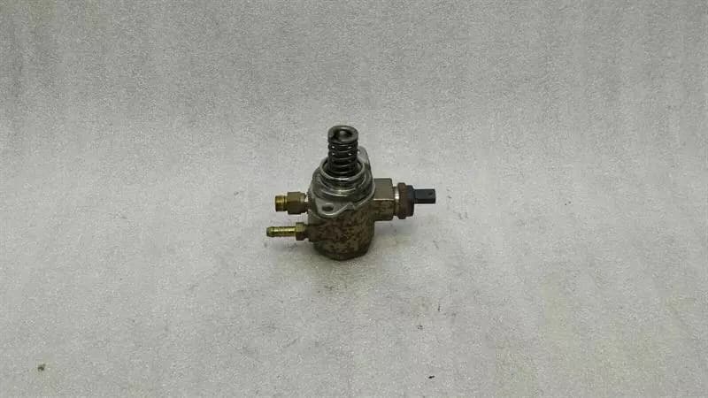 AUDI Audi A1 8X Fuel Pump Mechanical 03C127026E Fuel Pump 2.0 TFSI
