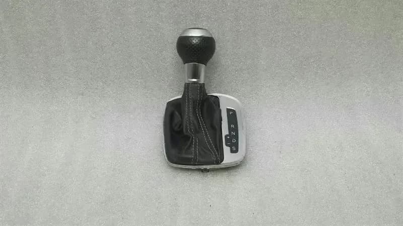 AUDI Audi A1 8X RHD Gear Knob 8X2713139A Right Handlebar S Tronic
