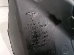 TESLA Tesla Model 3 Washer Fluid Reservior 1643165-00-A Washer Fluid Tank — thumbnail 3