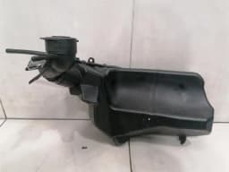 TESLA Tesla Model 3 Washer Fluid Reservior 1643165-00-A Washer Fluid Tank — thumbnail 6