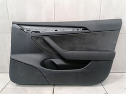 TESLA Tesla Model 3 Long Range Door Card Right 1621891-02-C Front Door Panel RHD — thumbnail 1