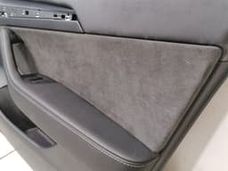 TESLA Tesla Model 3 Long Range Door Card Right 1621891-02-C Front Door Panel RHD — thumbnail 4