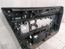 TESLA Tesla Model 3 Long Range Door Card Right 1621891-02-C Front Door Panel RHD — thumbnail 10