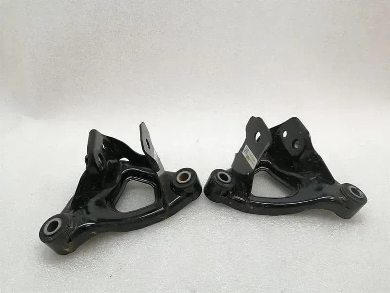 TESLA TESLA MODEL 3 LONG RANGE ENGINE MOUNT KIT 1110232-00-C Motor Mount SET
