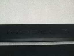 TESLA Tesla Model 3 LONG RANGE Door Sill 1504763-00-B Entry Bar BLACK — thumbnail 8