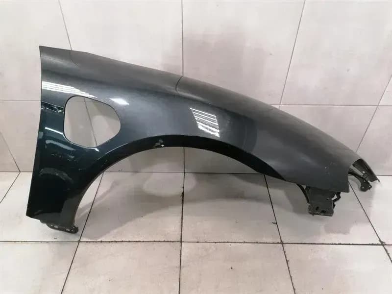 Porsche Taycan 9J Right Wing 9J1821102AY WITH POWER DOOR Front Right Fender