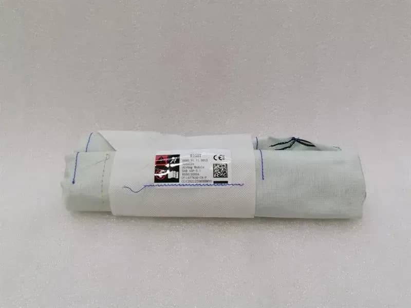 TESLA TESLA MODEL 3 LONG RANGE Module 1077830-CN-F Module RIGHT SEAT RH SEAT