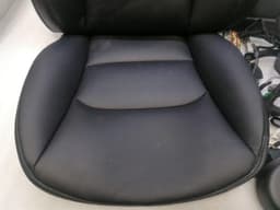 TESLA Tesla Model 3 Long Range Seatpad RIGHT SEAT COVERS Seat — thumbnail 4