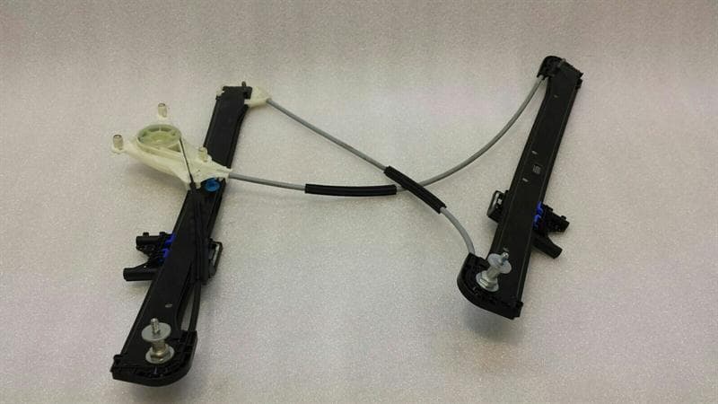 AUDI Audi A3 8V Facelift Right Front Door Winder 8V4837462 Window Regulator Front Right