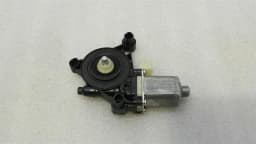 AUDI Audi A3 8V Facelift FRH Door Window Motor 5Q0959802B Window Regulator Motor Front RE — thumbnail 3