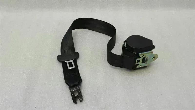 AUDI Audi A3 8V facelift rear seat belt 8V5857805A seat belt belt rear