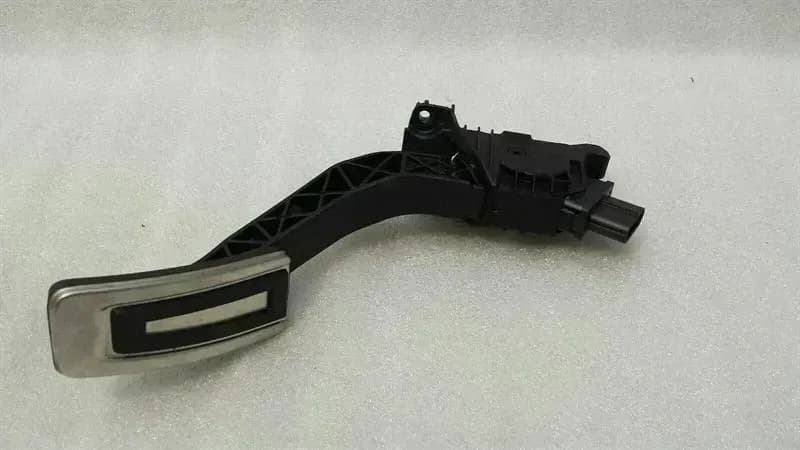 AUDI A3 8V FACELIFT RHD gas pedal (electrical) 5Q2723503D right hand drive