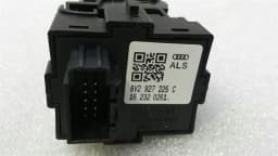 AUDI Audi A3 8V Facelift RHD Park Brake Switch 8V2927225C Right Hand Drive — thumbnail 4