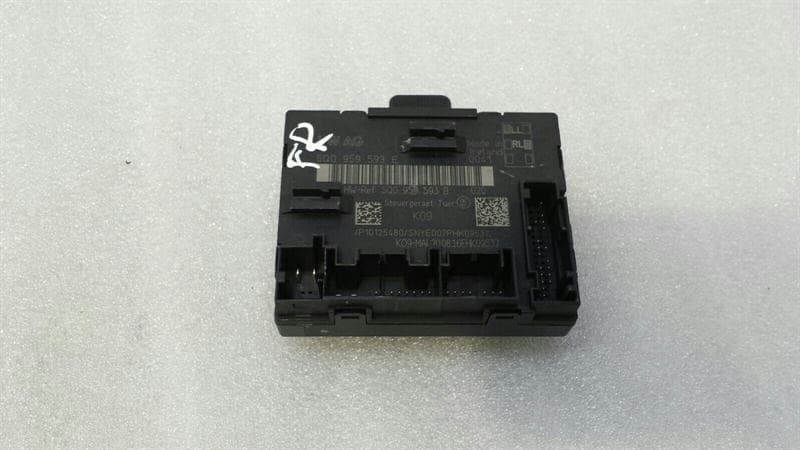 AUDI Audi A3 8V facelift FRH door module 5Q0959593B door control unit front right