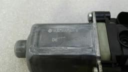 AUDI Audi A3 8V Facelift FLH door window motor 5Q0959801B window regulator motor front Li — thumbnail 2