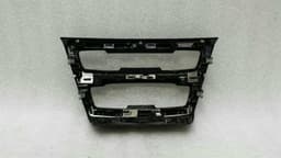 BMW BMW X1 F48 Console Cover 9305907 Console Trim Cover — thumbnail 5