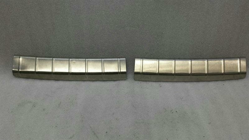 BMW BMW X1 F48 boat lid cover set 7413689 tailgate trim set