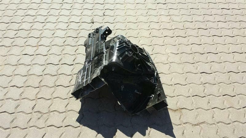 Mercedes C Class W205 FRH chassis leg A2056208800 right front wheelhouse