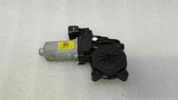 LAND ROVER Land Rover Evoque RRH door window motor 140126 window regulator motor rear right — thumbnail 5