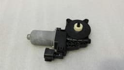 LAND ROVER Land Rover Evoque RRH door window motor 140126 window regulator motor rear right — thumbnail 3