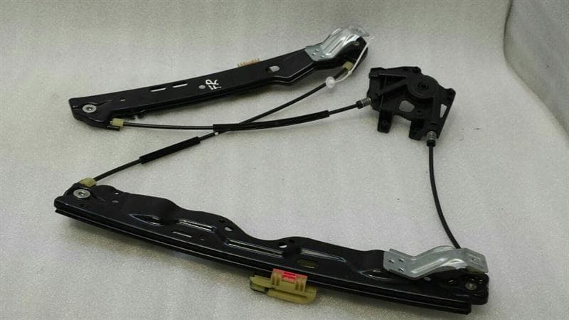 LAND ROVER Land Rover Evoque Right Front Door Winder BJ32-23200-AF Window Regulator Front Re