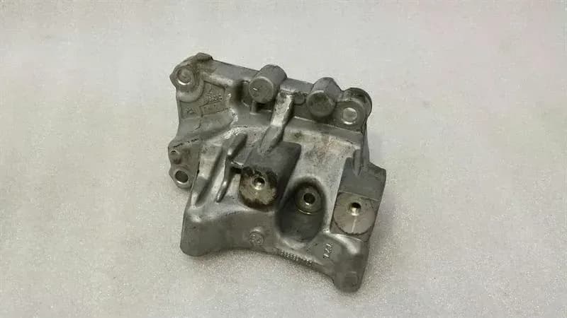 LAND ROVER Land Rover Evoque 2.2 TD Fuel Filter Bracket 9656597780 Fuel Filter Holder