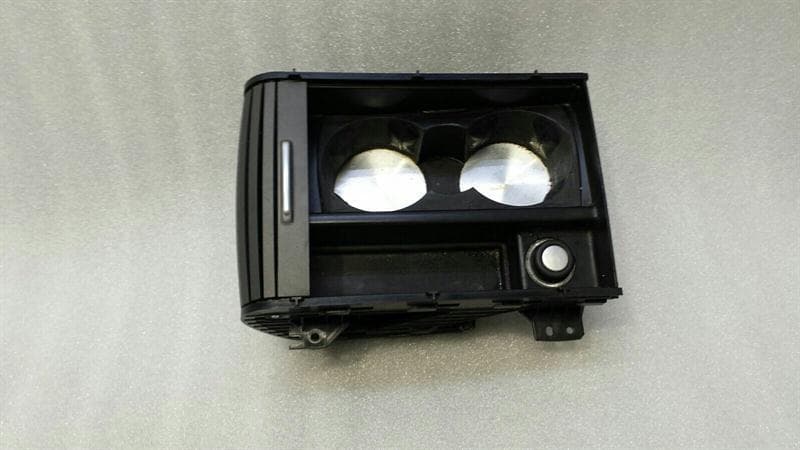 LAND ROVER LAND ROVER Evoque RHD Cup holder BJ32-600D00-AB right handlebar