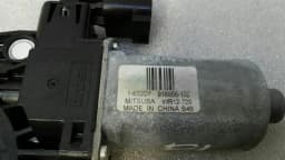LAND ROVER Land Rover Evoque FLH door window motor 140207 window regulator motor front left — thumbnail 5