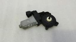 LAND ROVER Land Rover Evoque FLH door window motor 140207 window regulator motor front left — thumbnail 3