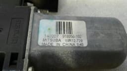 LAND ROVER Land Rover Evoque RLH door window motor 140207 window regulator motor rear left — thumbnail 3