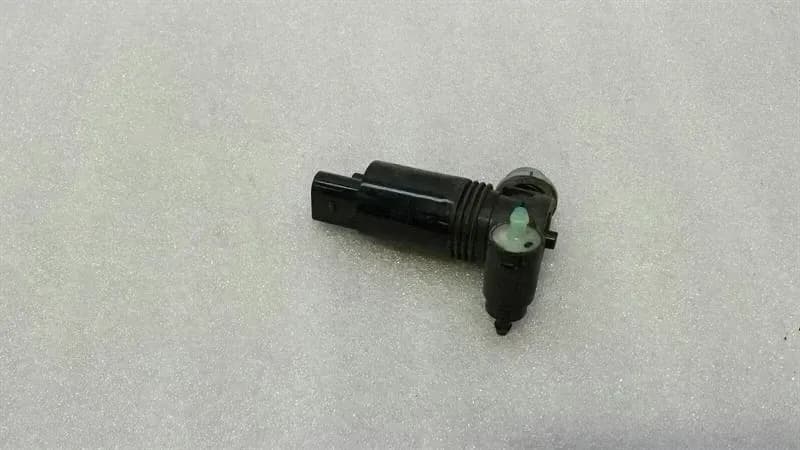 LAND ROVER Land Rover Evoque 2.2 TD Washer Fluid Pump 1011285 Washer Water Pump