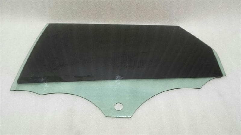 LAND ROVER LAND ROVER Evoque Left Rear Door Glass LR026713 Rear Left Door Window