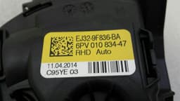 LAND ROVER Land Rover Evoque 2.2 TD RHD Throttle Pedal (Electrical) EJ32-9F836-BA Right Hand Drive — thumbnail 4